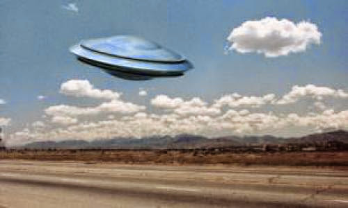 Ufo Conspiracy Hearing Boosted By Former Congressmen And Senator