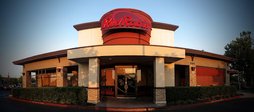Hamburger Restaurant «Red Robin Gourmet Burgers», reviews and photos, 1184 Galleria Blvd, Roseville, CA 95678, USA