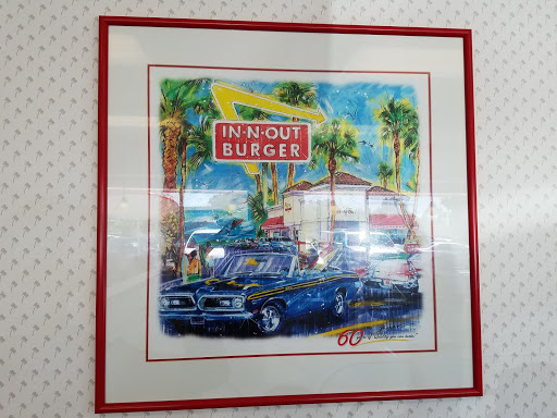 Hamburger Restaurant «In-N-Out Burger», reviews and photos, 570 Contra Costa Blvd, Pleasant Hill, CA 94523, USA