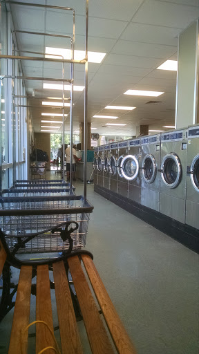 Laundromat «Coin Laundry», reviews and photos, 627 Magnolia Ave, Long Beach, CA 90802, USA