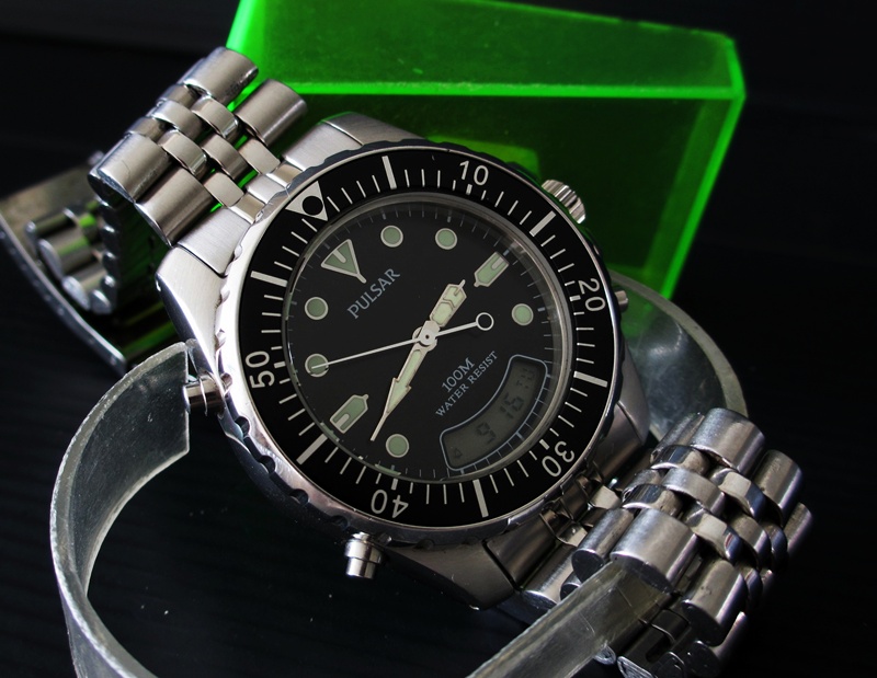 pulsar diver