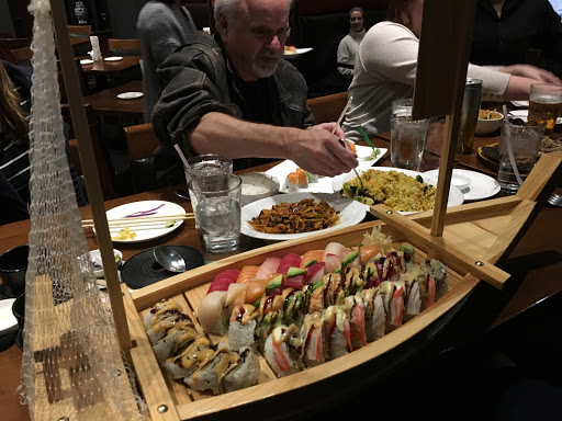 Sushi Restaurant «Kirin Asian and Sushi Cuisine Tulsa», reviews and photos, 8041 S Mingo Rd, Tulsa, OK 74133, USA