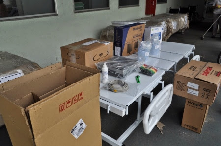 UPA de Santa Fé recebe equipamentos hospitalares e mobiliários.