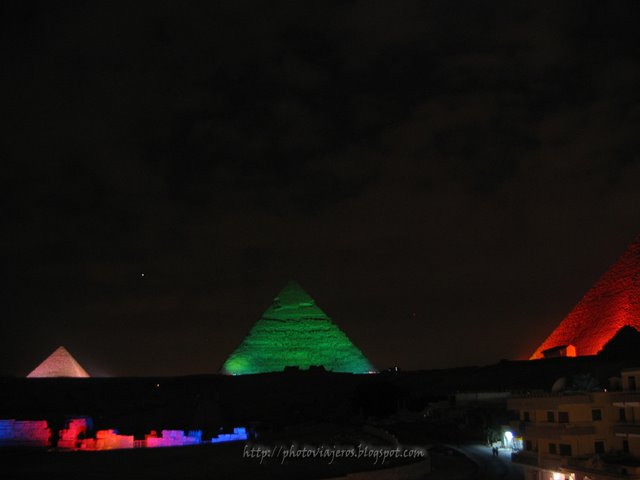 Espéctáculo Luz Pirámides
