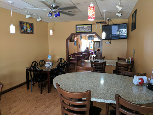 Mexican Restaurant «El Buen Gusto Restaurant», reviews and photos, 1228 2nd St, Perry, IA 50220, USA
