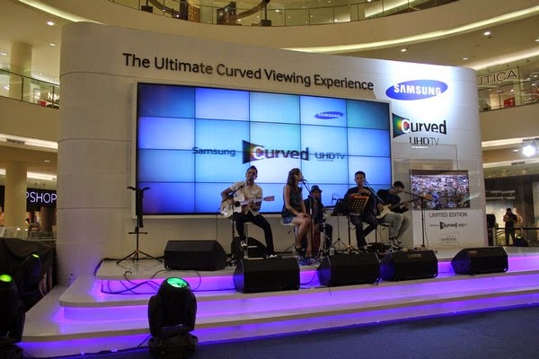 Samsung Curved UHD TV Layar Cekung Harga