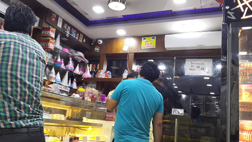 The Cake Cafe, D-14/196, Sector 7, opp. Pillar No. 413, Rohini, Delhi, 110085, India, Italian_Food_Shop, state DL