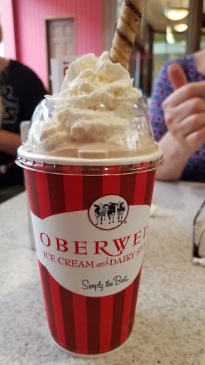 Ice Cream Shop «Oberweis Ice Cream and Dairy Store», reviews and photos, 124 N Oak Park Ave, Oak Park, IL 60301, USA