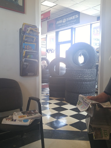 Tire Shop «Big O Tires», reviews and photos, 1621 W McClain Ave, Scottsburg, IN 47170, USA