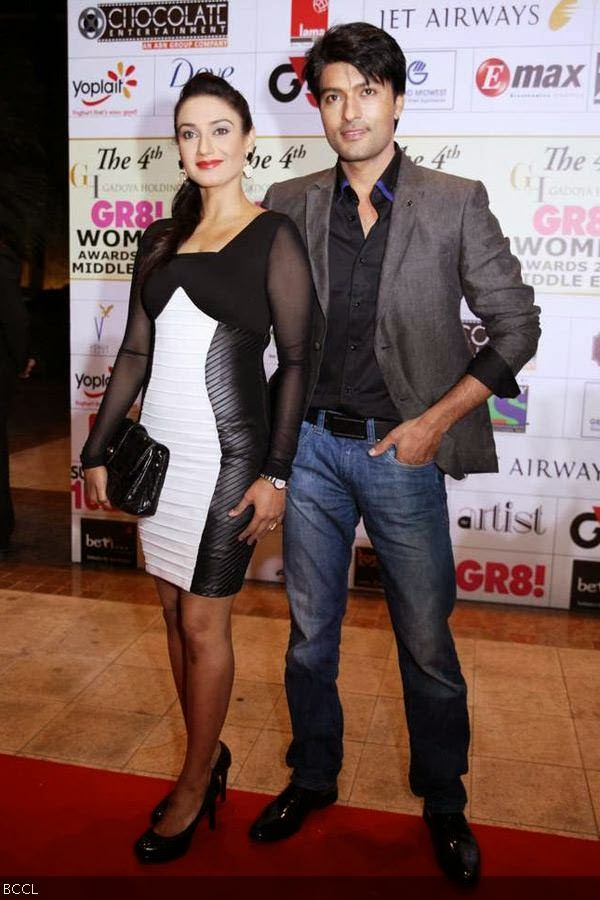 Rati Pandey and Anas Rashid during the 4th Gadoya Holdings GR8! Women Awards 2014 held at The Sofitel Palms, Dubai.