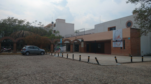 Centro de Estudios Filosóficos Tomás de Aquino, Calle Chiapas Nte., Arbide, 37360 León, Gto., México, Centro de formación | León