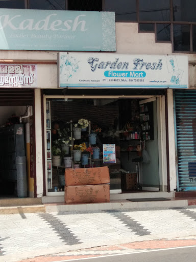 Garden Fresh Flower Mart, Hob Nobe Second Building, Puthupally Rd, Kanjikuzhi, Kottayam, Kerala 686004, India, Dried_Flower_Shop, state KL