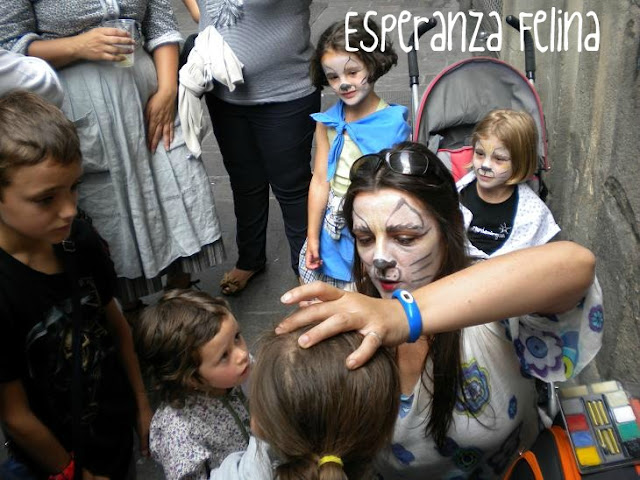 Esperanza Felina en "El Mercado de La Almendra" en Vitoria - Página 9 DSCN5399