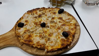 Photos of Majestic Pizza