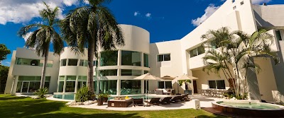 Villa Aqua