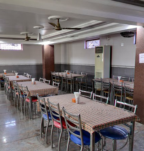 Tripti Restaurant & Sweets Home, Behind LIC Office, Padmanabhpur, Durg, Chhattisgarh 491001, India, Vegetarian_Restaurant, state CT