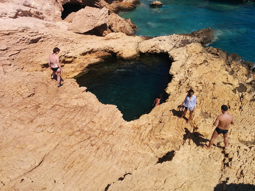 Fanos Beach