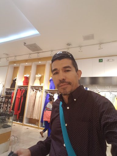 LOB, Paseo de los Héroes 96, Zona Urbana Rio Tijuana, 22320 Tijuana, B.C., México, Tienda de ropa para mujeres | BC