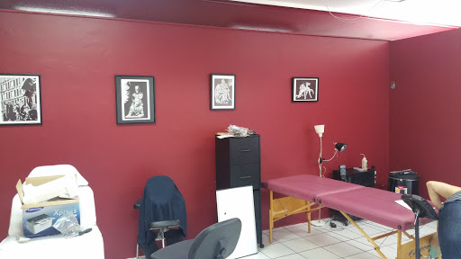 MoPac Tattoos, Bulevar Dr Gustavo Aubanel Vallejo 5530, Valle del Rubiseccion Lomas, 22630 Tijuana, B.C., México, Tienda de tatuajes | BC