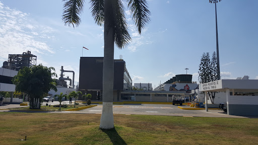 Pemex Refineria Francisco I Madero, Ave.Alvaro Obregon No.3014, Col Emilio Carranza, 89530 Cd Madero, Tamps., México, Refinería de petróleo | TAMPS