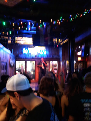 WannaB's Karaoke Bar
