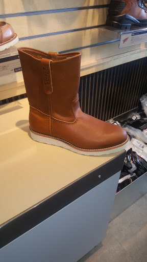 Shoe Store «Red Wing», reviews and photos, 227 Westlake Center, Daly City, CA 94015, USA