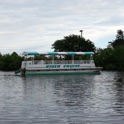 River Lilly Cruises