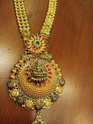 Airody Jewellers (P) Ltd, Sanskrit College Rd, Thenkpete, Maruthi Veethika, Udupi, Karnataka 576101, India, Jewellery_Store, state KA