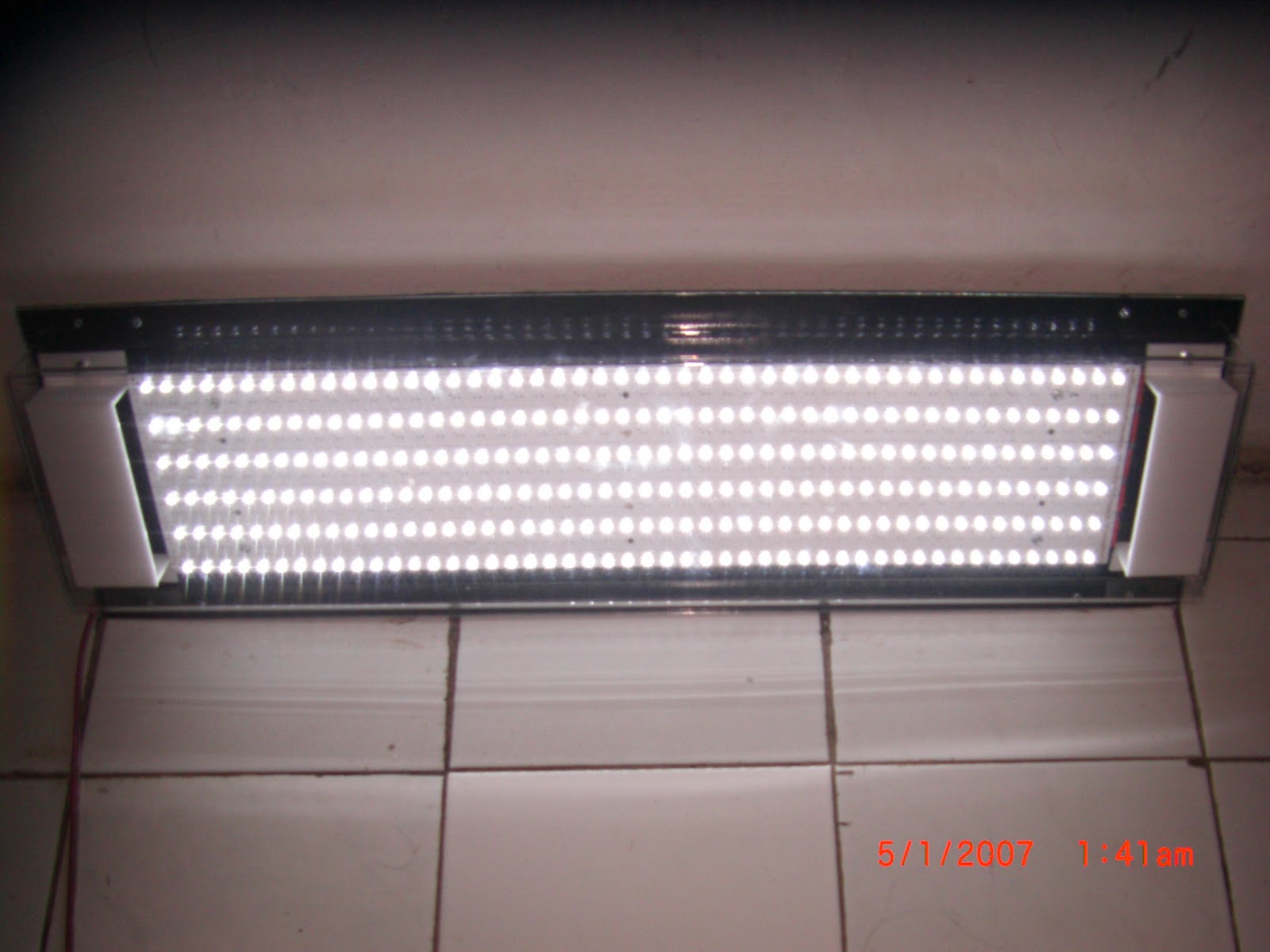 LED Light Emitting Diode Transparan