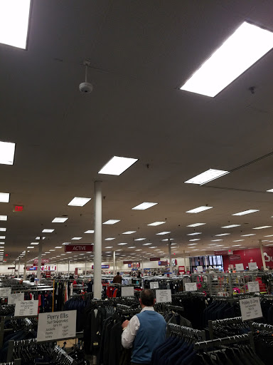 Clothing Store «Burlington Coat Factory», reviews and photos, 705 Granite St, Braintree, MA 02184, USA