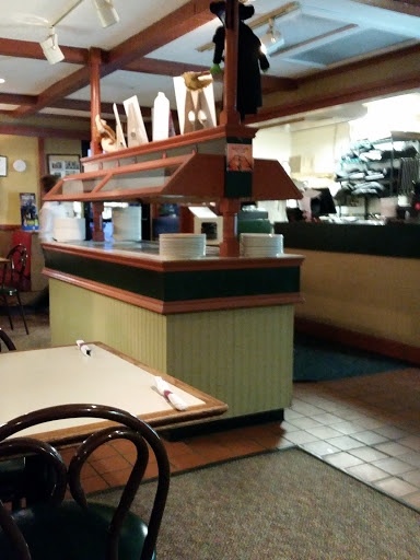 Pizza Restaurant «Pizza Hut», reviews and photos, 500 Genesee St, Chittenango, NY 13037, USA