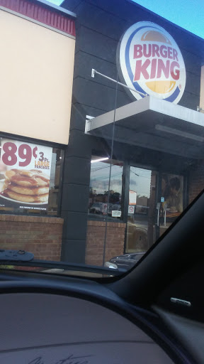 Fast Food Restaurant «Burger King», reviews and photos, 2735 Veterans Memorial Hwy SW, Austell, GA 30168, USA
