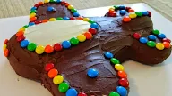 Plane Cakes, Plane Cake The Feast Bakery : If you've been tasked with hosting a airplane theme party, then a jet plane cake should be the centre of your celebrations.