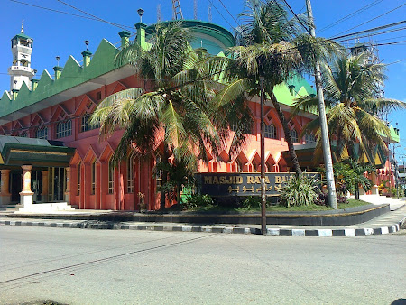 Masjid Raya Baubau, Yah bisa dibilang ini Istiqlalnya Baubau lah