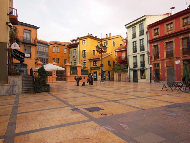 Conociendo la Maravillosa Asturias en 5 Días - Blogs de España - Día 1. Oviedo, Catedral y alrededores (8)