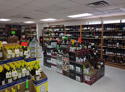 Liquor Store «Valu Plus Liquors», reviews and photos, 1804 Northdale Blvd NW, Coon Rapids, MN 55448, USA