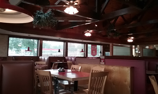 Pizza Restaurant «Pizza Hut», reviews and photos, 106 Sylamore Ave, Mountain View, AR 72560, USA