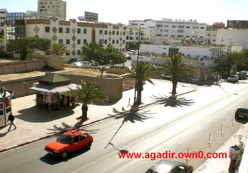 شارع الحسن الثاني وسط مدينة اكادير Agadir%252C%2520Morocco%252004