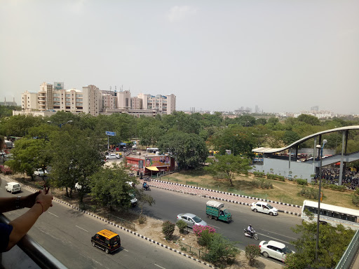 Jasola Apollo, Pedestrian Overpass, Jasola, New Delhi, Delhi 110025, India, Train_Station, state DL
