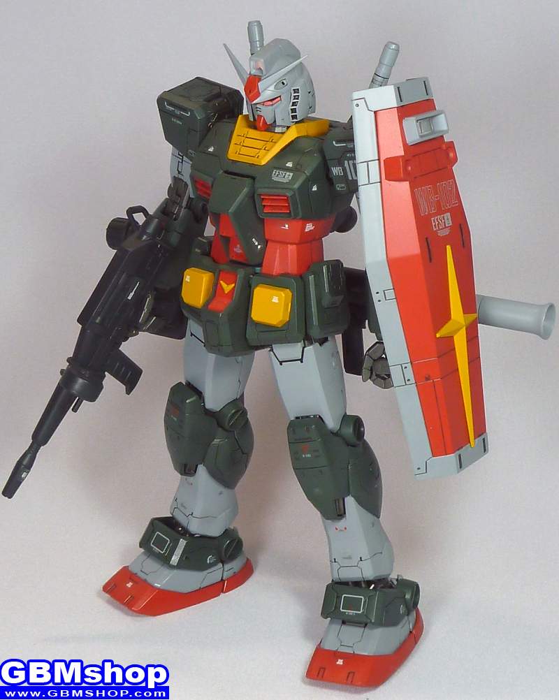 Bandai 1/100 MG RX-78-2 Gundam Ver. One Year War 0079 Real Type