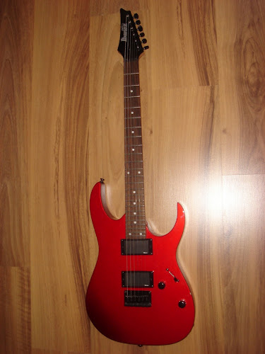 [SATILDI]  Satılık Ibanez GRGR121EX ve Boston GA-15R Amfi