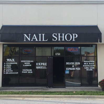 Nail Shop logo