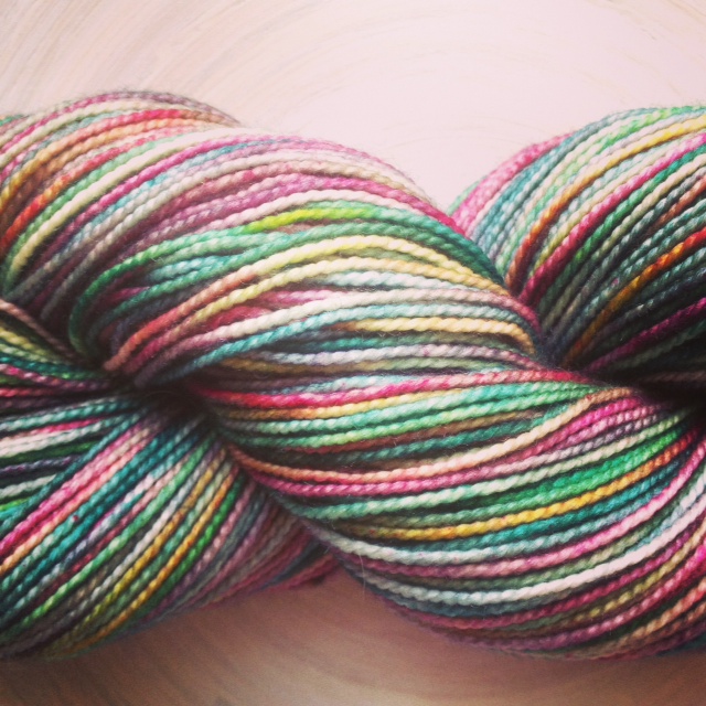 Yarn Along...