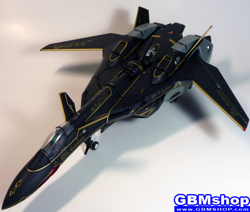 Macross VF-X VF-19A Super Black Excalibur Fighter Mode