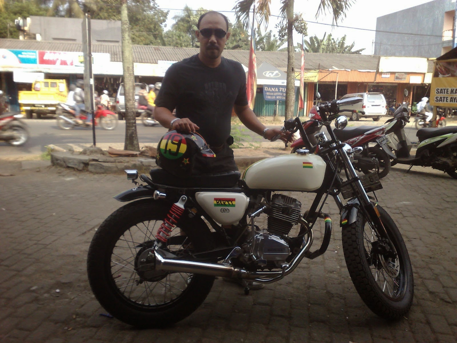 Modifikasi Gl Max Jadi Harley Thecitycyclist Gambar Foto Terbaru