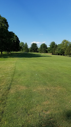 Golf Course «Maple Moor Golf Course», reviews and photos, 1128 North St, White Plains, NY 10605, USA