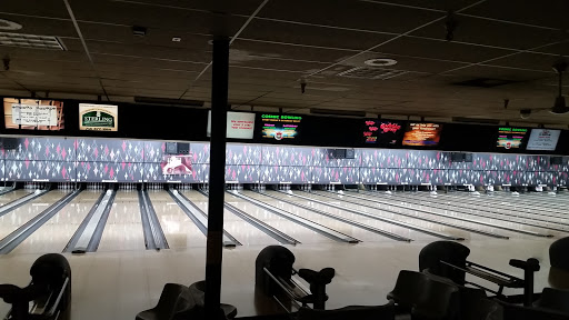 Bowling Alley «La Habra 300 Bowl», reviews and photos, 370 E Whittier Blvd, La Habra, CA 90631, USA