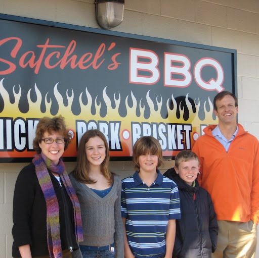 Satchel's BBQ logo