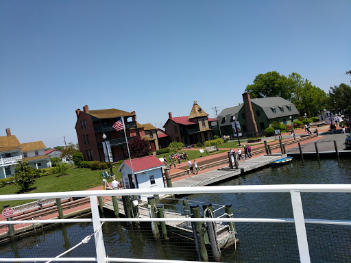 Boat Tour Agency «Patriot Cruises», reviews and photos, 213 N Talbot St, St Michaels, MD 21663, USA