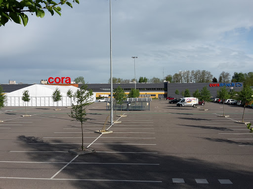 Centre Commercial Carrefour Verdun